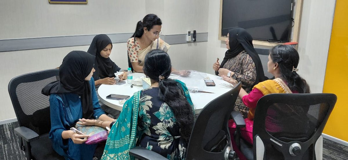 Raj’s Mother Builds a Small Business